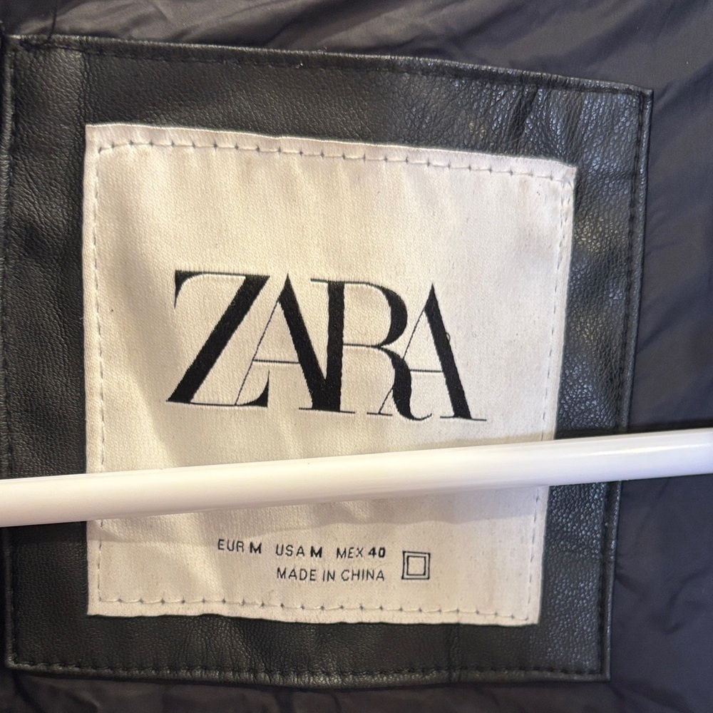 Zara Black Faux Leather Puffer Jacket Size M - Picture 2 of 4